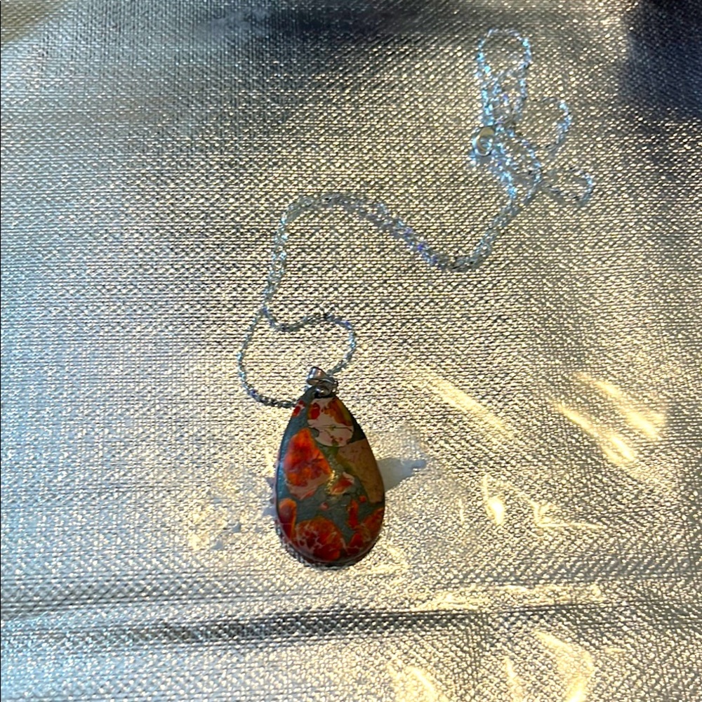 Floral Brandilbra Natural Teardrop Pendant Necklace